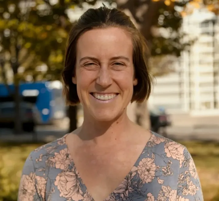 Portrait of Mediator Polly Dalton